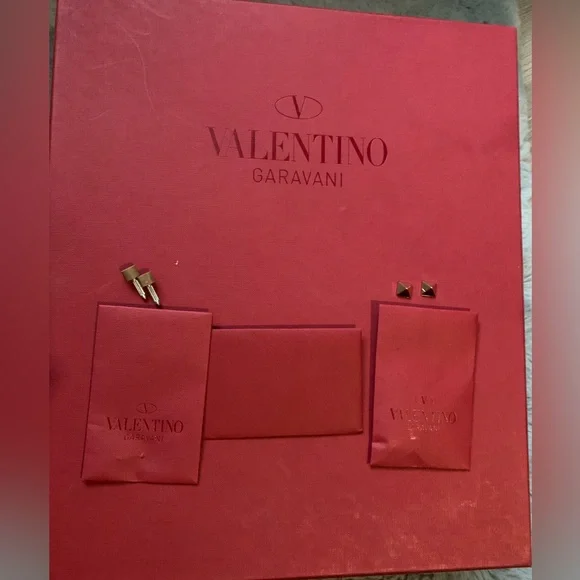 Valentino Rockstud Heels size 6 - Picture 3 of 7